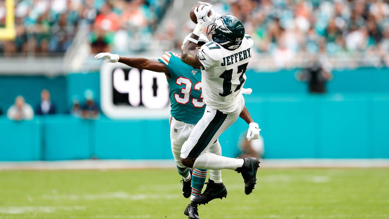 Reeling Philadelphia Eagles fall to Miami Dolphins