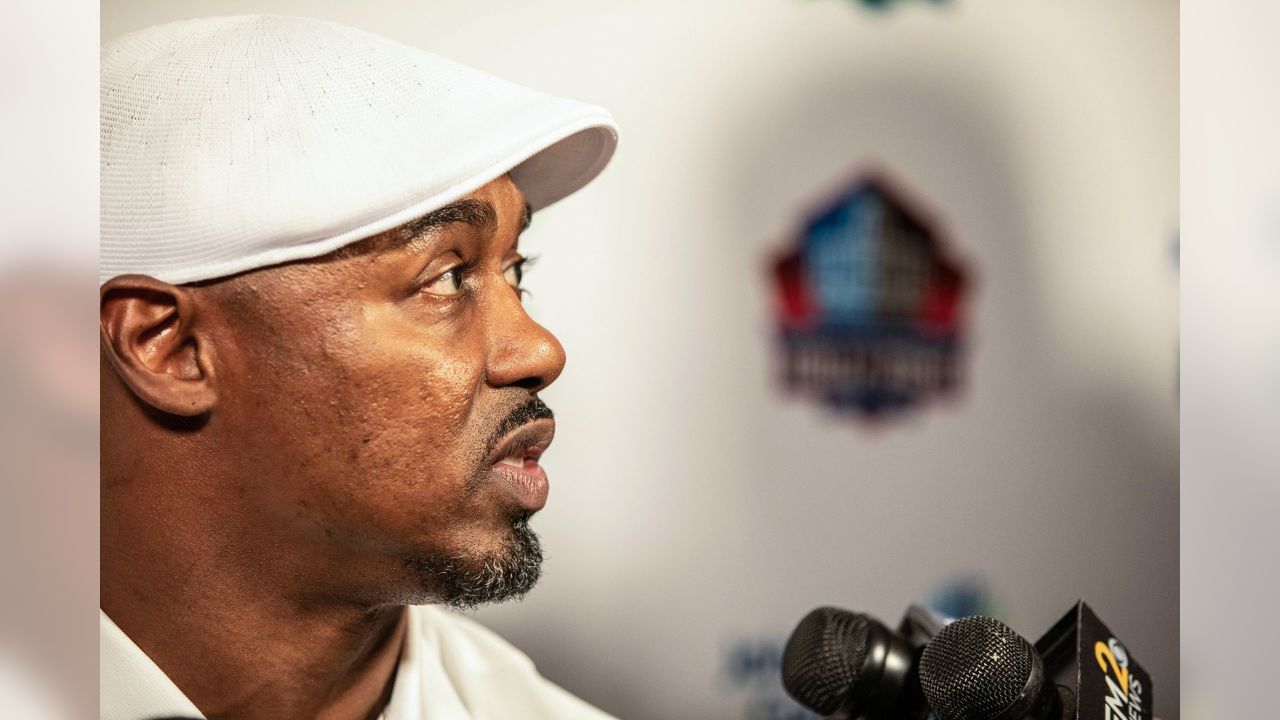 NBC Sports Philadelphia on X: Incredibly inspiring words from Brian Dawkins  during his Hall of Fame speech.  / X