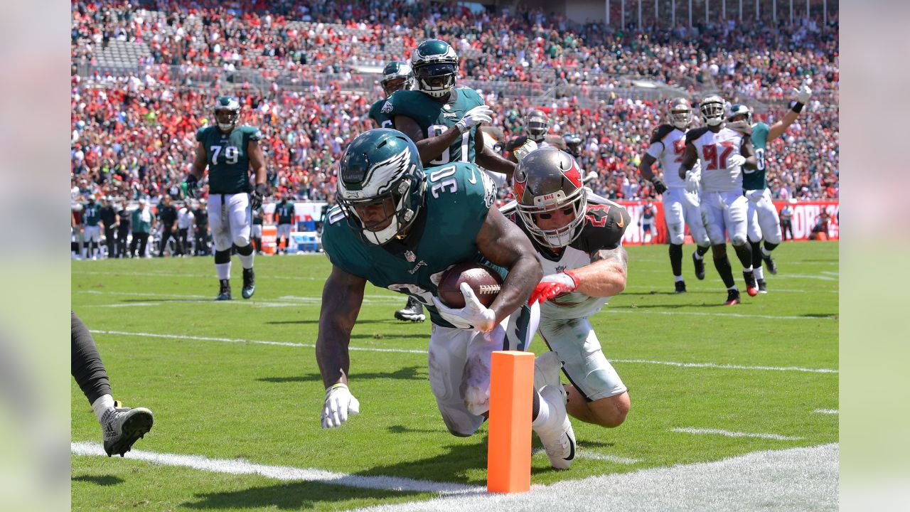 TAMPA, FL - JANUARY 16: Philadelphia Eagles defensive tackle Fletcher Cox ( 91) looks on during the game between the Philadelphia Eagles and the Tampa  Bay Buccaneers on January 16, 2022 at Raymond