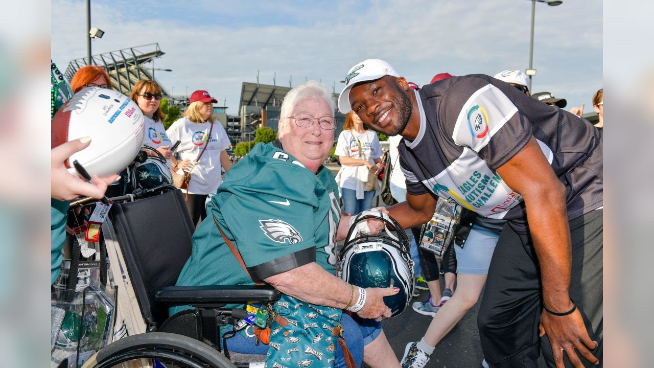 Guests with Disabilities - Lincoln Financial Field