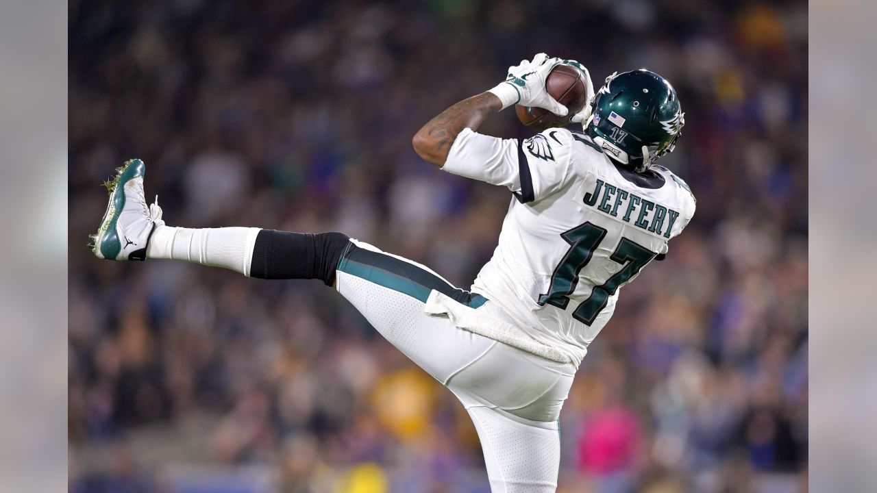 Alshon Jeffery shines on the biggest stage