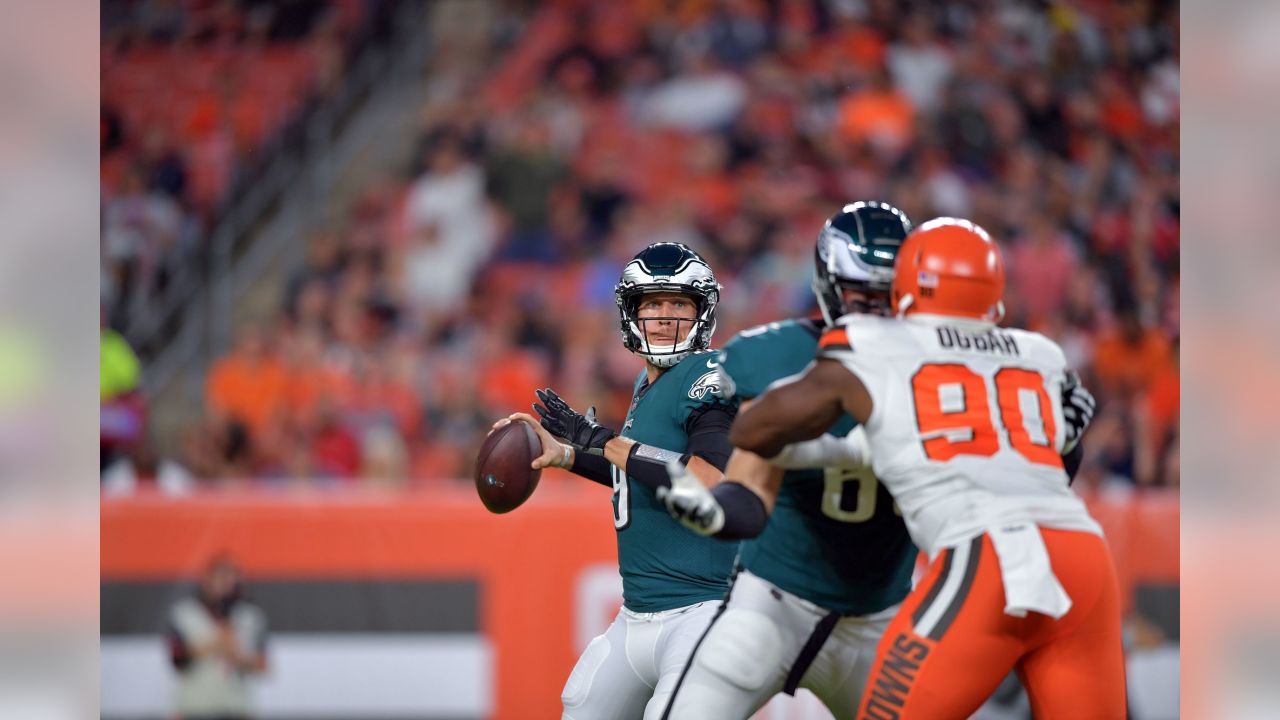 Philadelphia Eagles Trail Cleveland Browns 8-3 at Halftime as