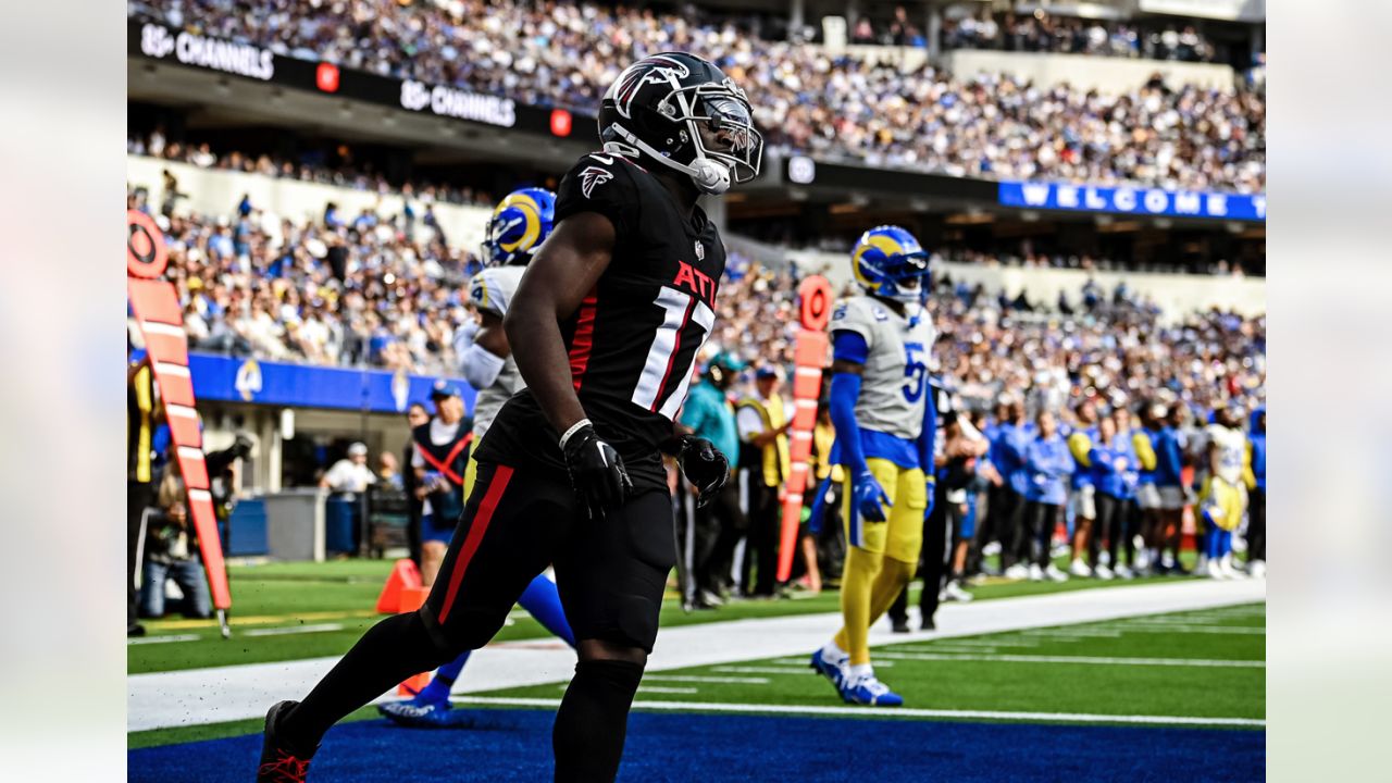 INGLEWOOD, CA - SEPTEMBER 18: Los Angeles Rams Wide Receiver