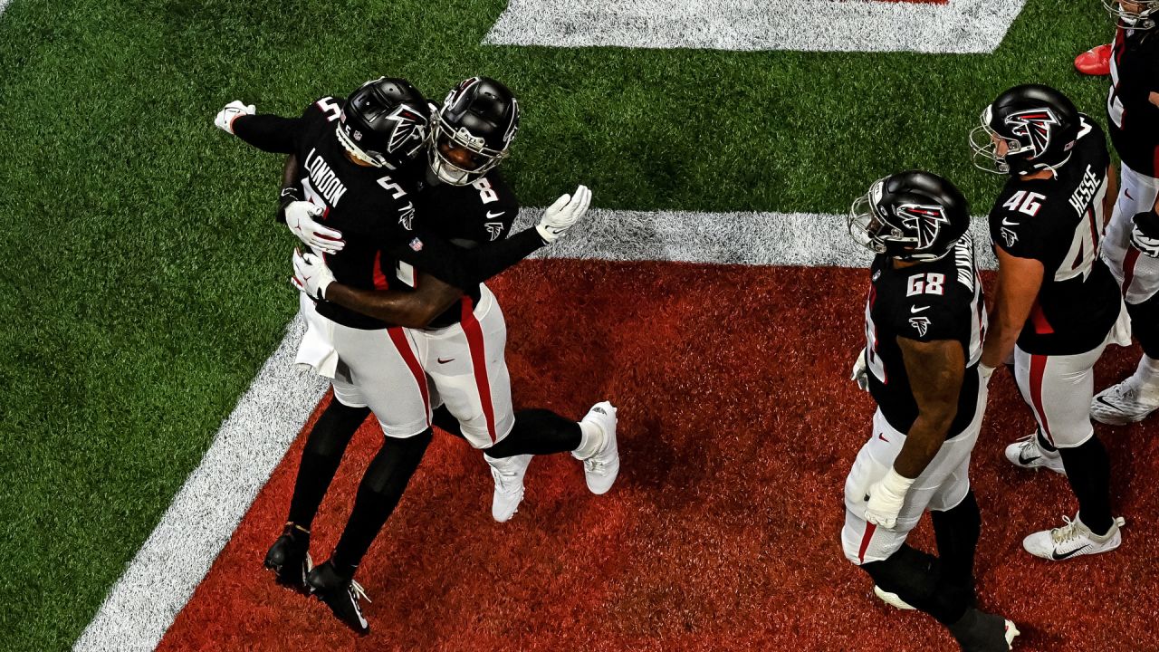 Atlanta Falcons defensive end Grady Jarrett (97) works during the second  half of an NFL football game against the Carolina Panthers, Sunday, Oct.  30, 2022, in Atlanta. The Atlanta Falcons won 37-34. (