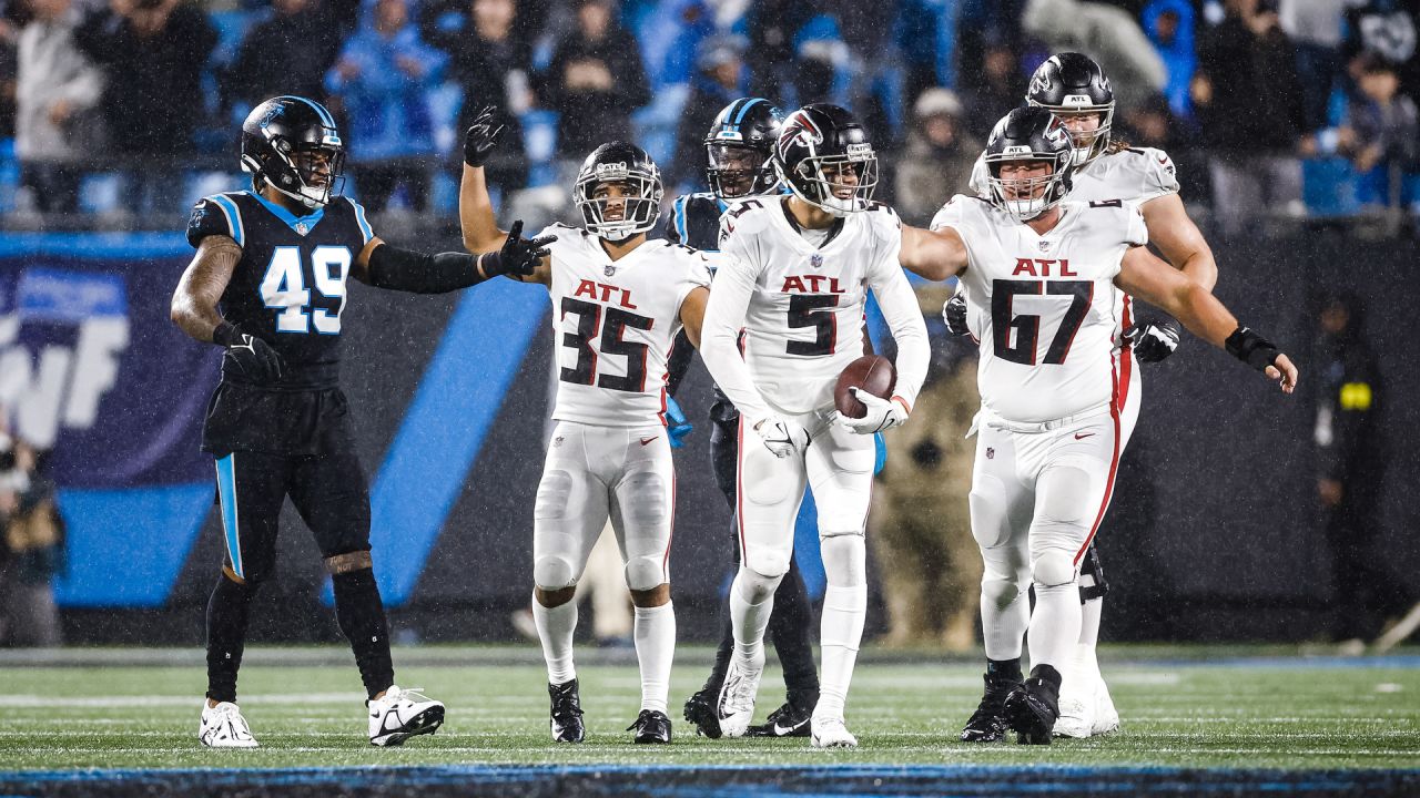 Carolina Panthers run riot over Atlanta Falcons in rain-soaked affair, NFL