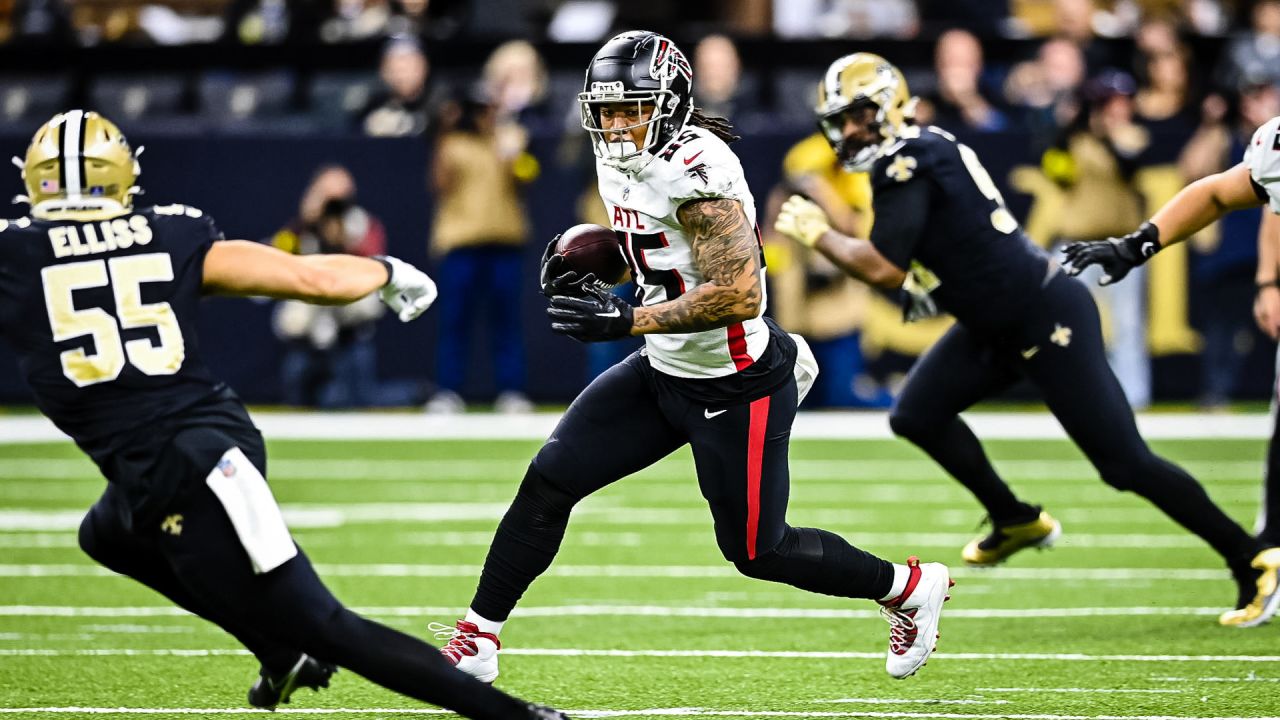 Why Were Atlanta Falcons Rookies Tyler Allgeier, DeAngelo Malone Inactive  vs. New Orleans Saints? - Sports Illustrated Atlanta Falcons News, Analysis  and More