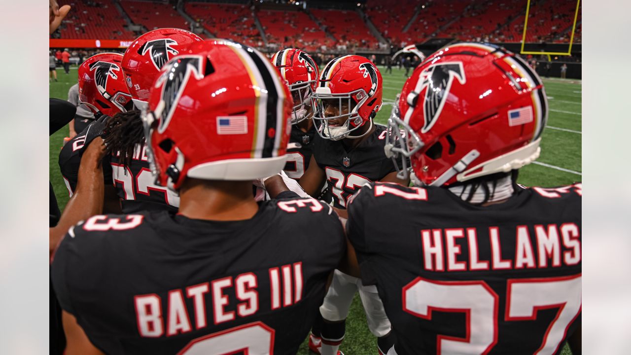 LOOK: Atlanta Falcons Reveal Week 2 Uniform vs. Green Bay Packers