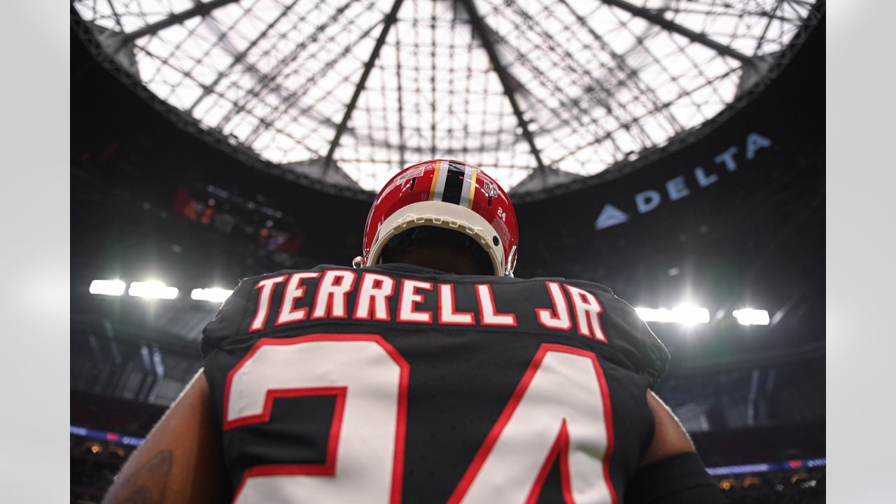 A general overall interior view of Mercedes-Benz Stadium as the Atlanta  Falcons take on the Green Bay Packers during an NFL football game, Sunday,  Sep. 17, 2023, in Atlanta. The Atlanta Falcons