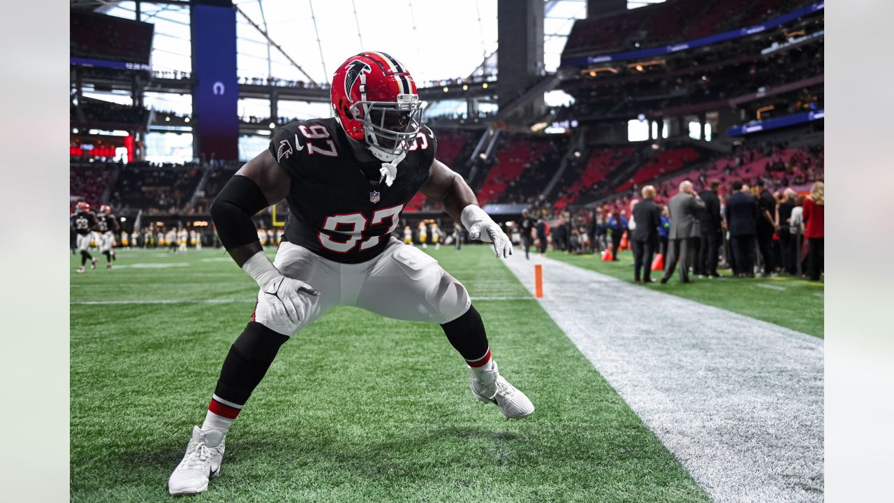 Green Bay Packers vs Atlanta Falcons game photos from Mercedes-Benz Stadium