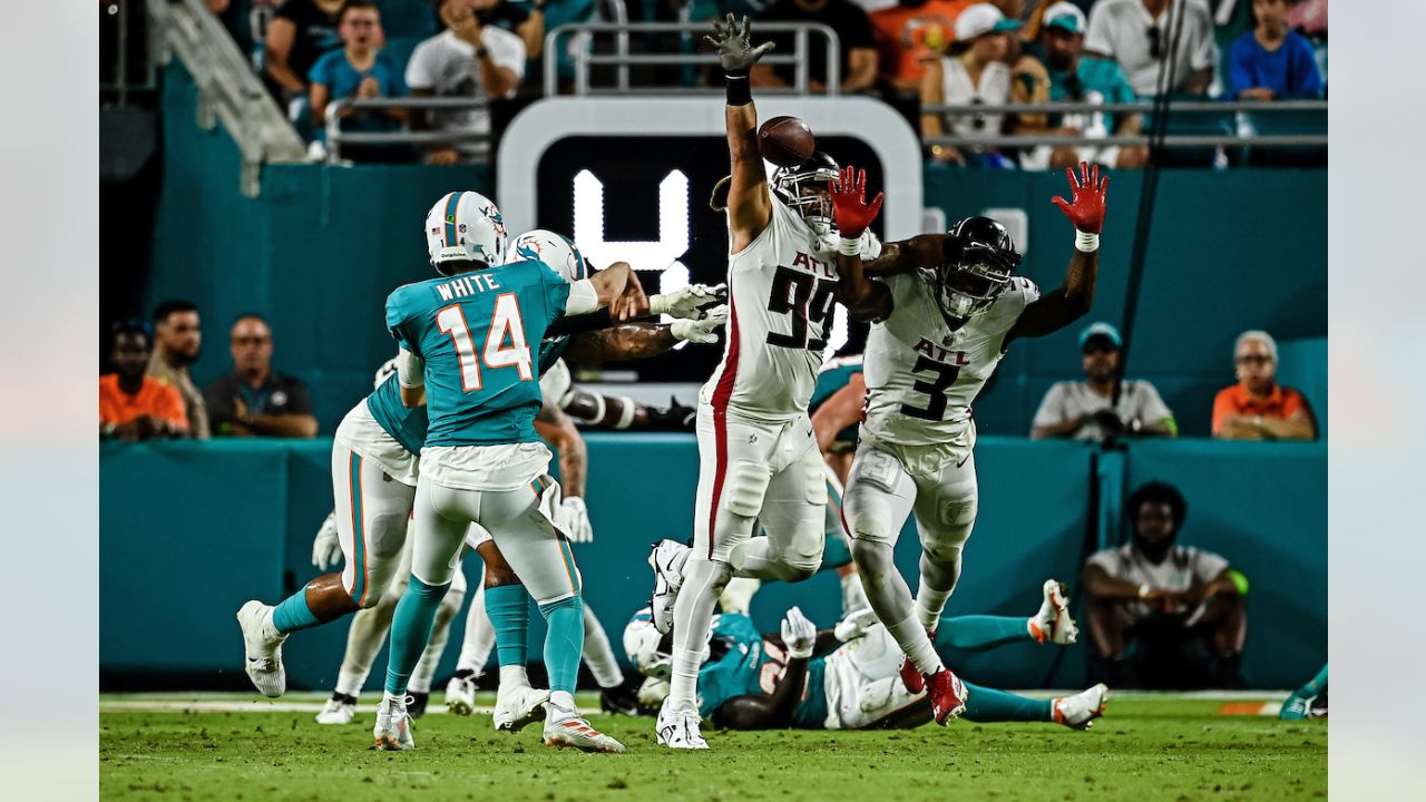 Alford's 79-yard punt return TD helps Falcons to a 19-3 win over Dolphins  in preseason opener
