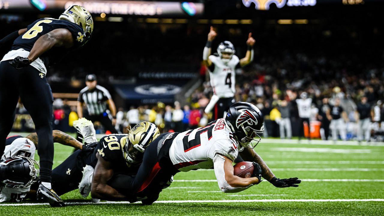 BRPROUD  Week 15: Saints edge Falcons, 21-18 at Superdome