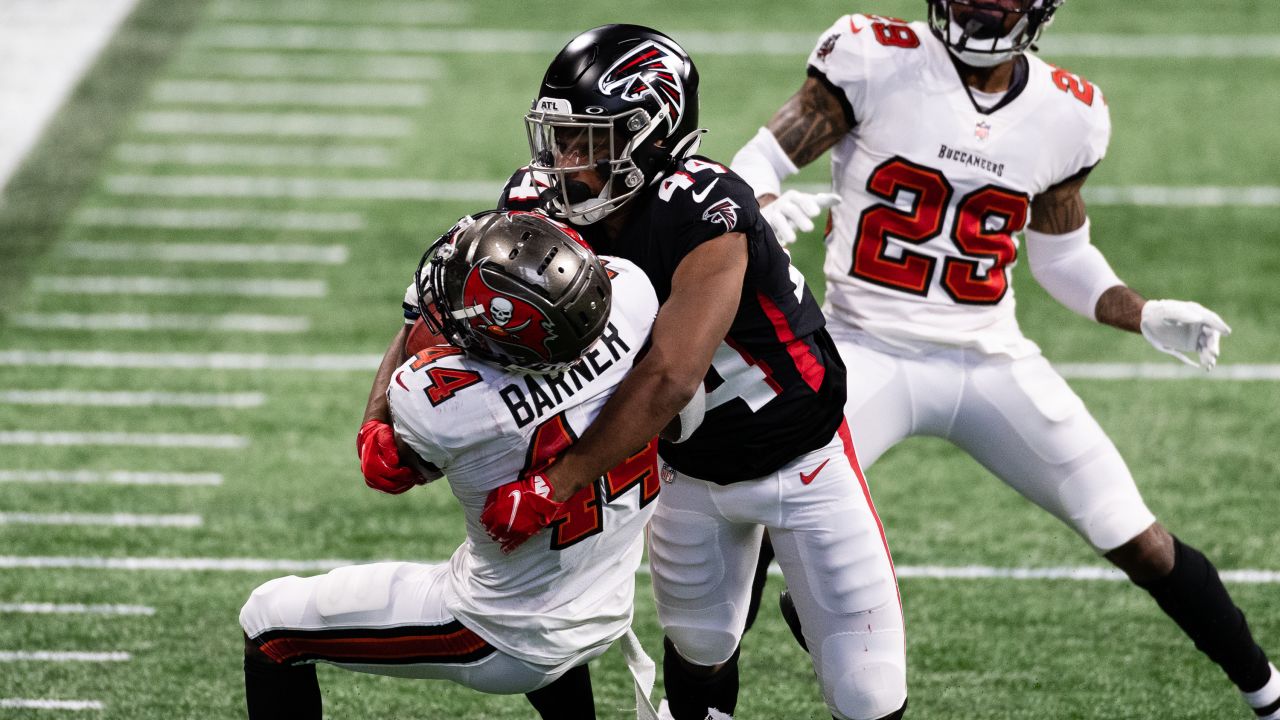 Bucs' comeback falls short in 34-29 loss at Atlanta