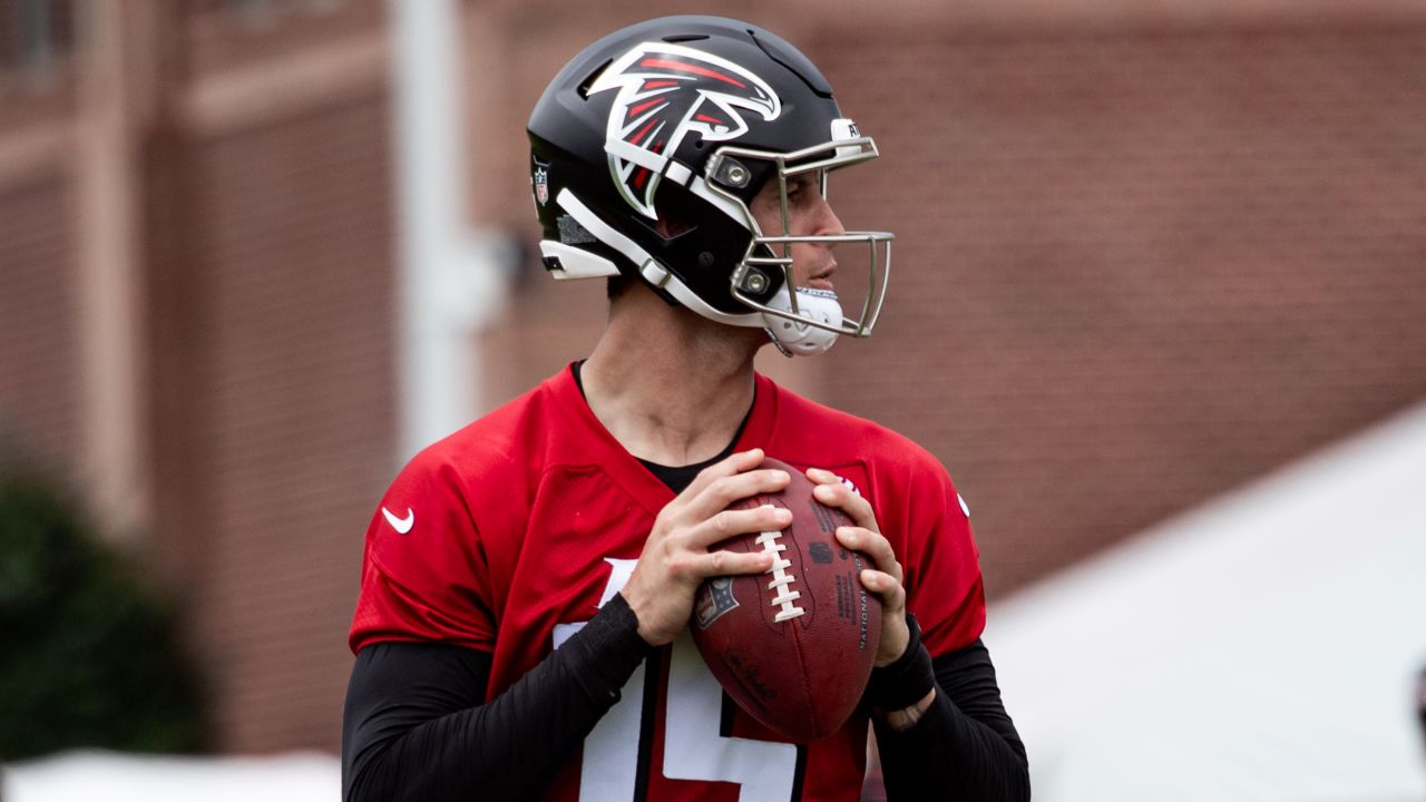 Quarterbacks in action  2021 Atlanta Falcons Minicamp