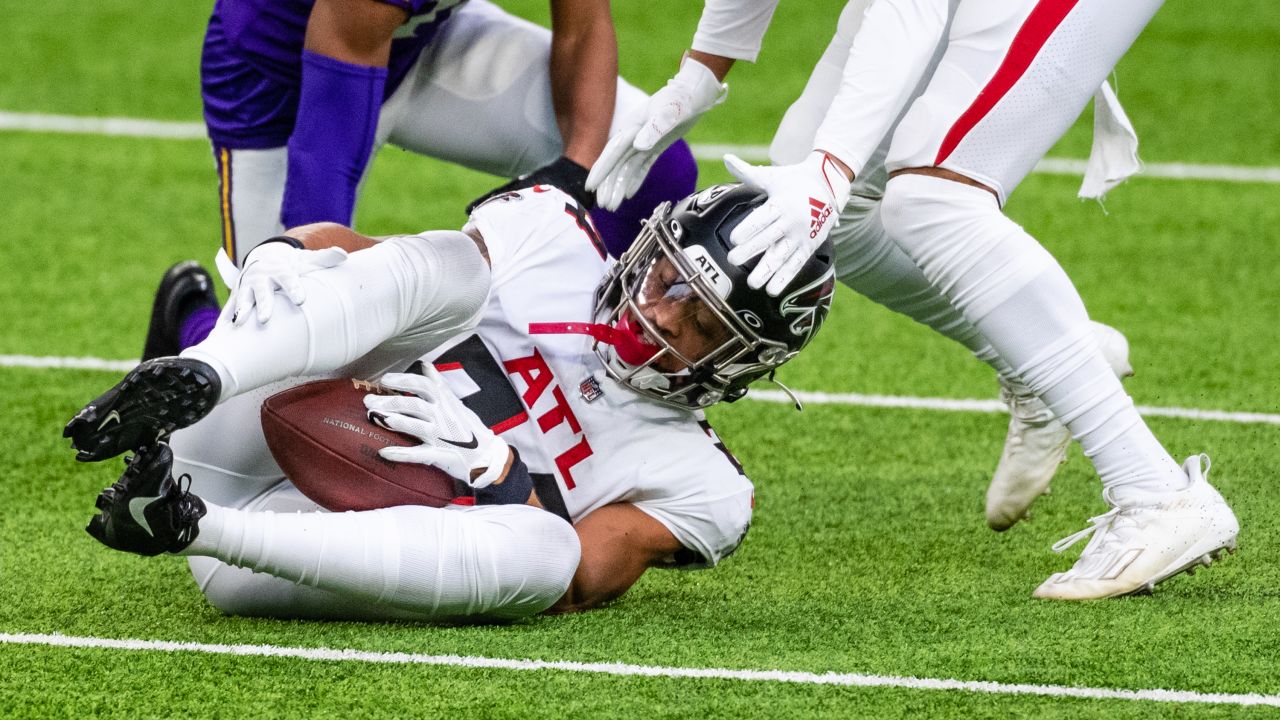 Atlanta Falcons wide receiver Julio Jones (11) plays against the Minnesota  Vikings during the first half of an NFL football game, Sunday, Oct. 18,  2020, in Minneapolis. (AP Photo/Bruce Kluckhohn Stock Photo - Alamy