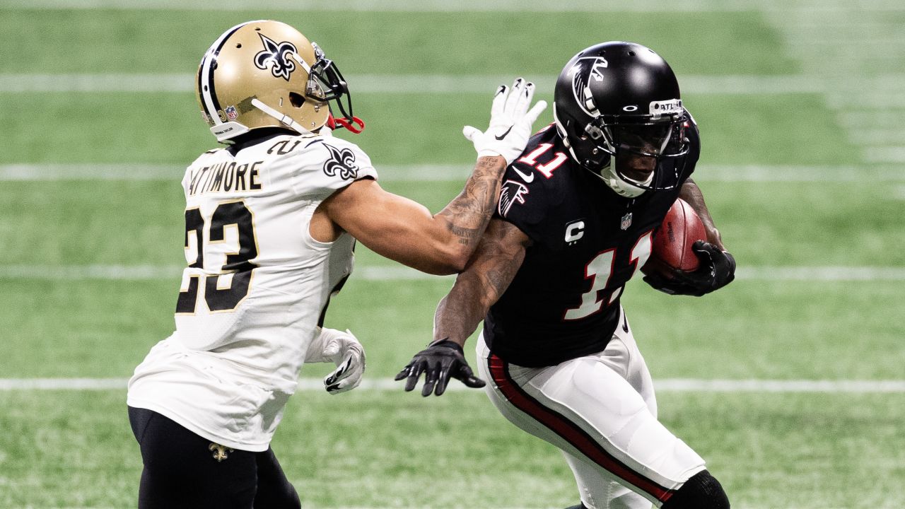 Game Photos  Falcons vs. Saints - Throwback game