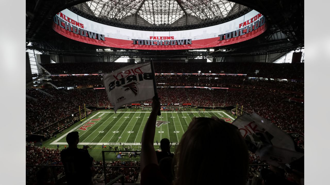 Falcons to play in front of fans at Mercedes-Benz Stadium beginning Oct. 11