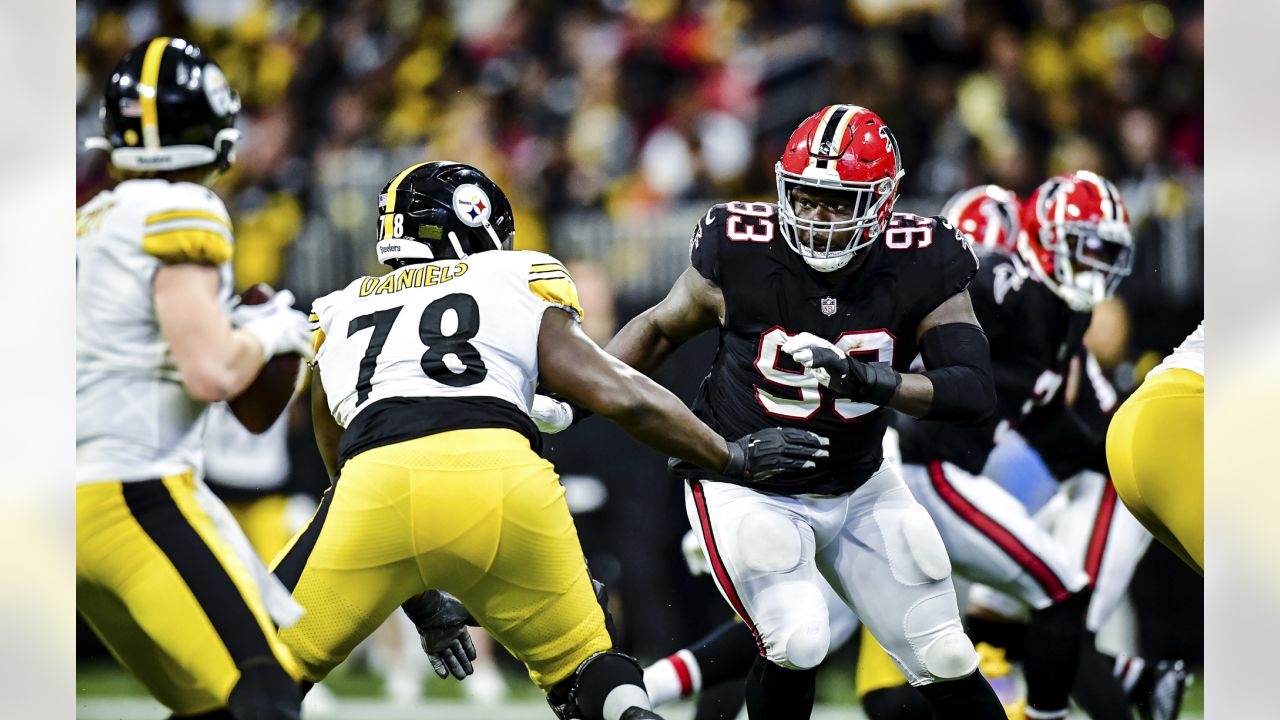 Atlanta Falcons defensive tackle Timmy Horne (93) pictured before