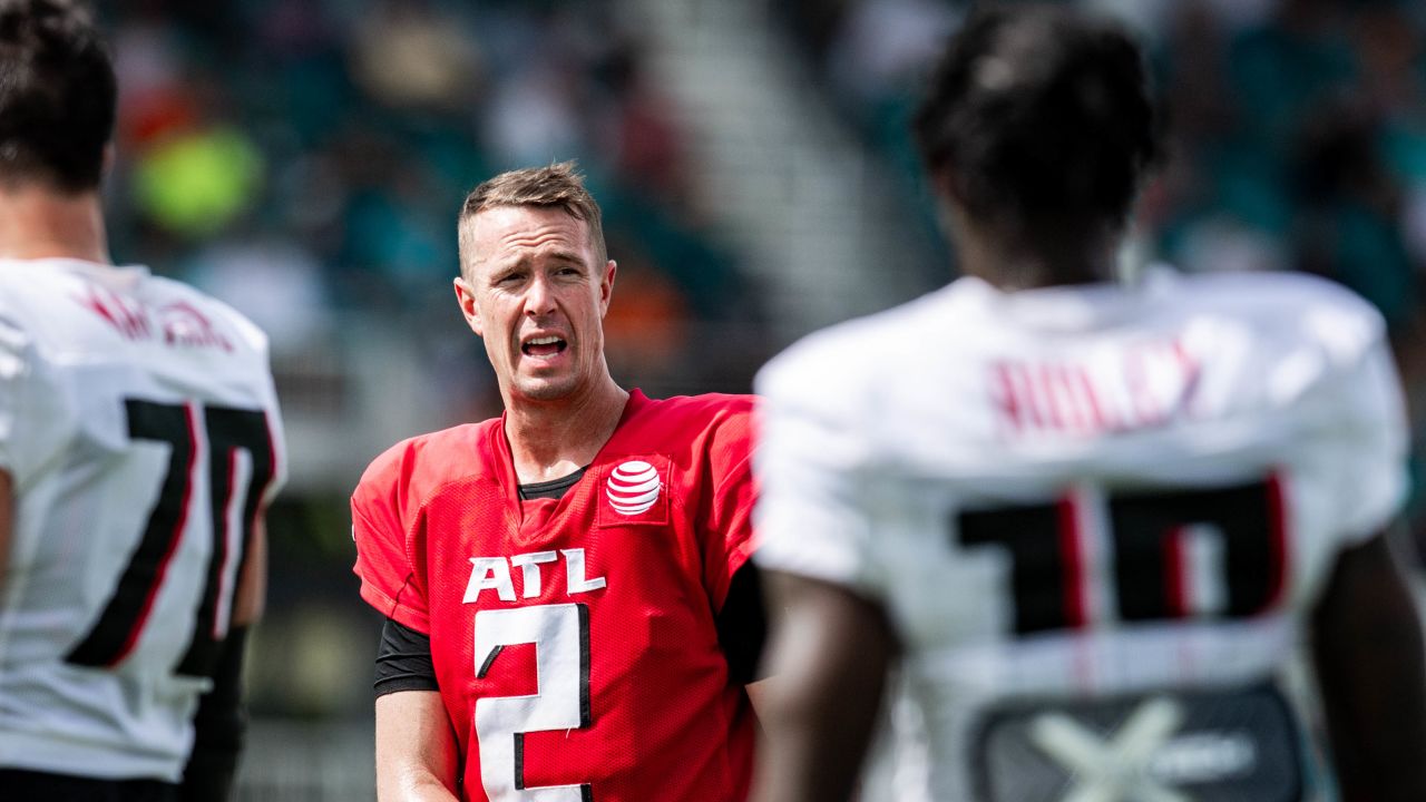 Matt Ryan enjoys exchange with Brian Flores, Dolphins defense during joint  practice