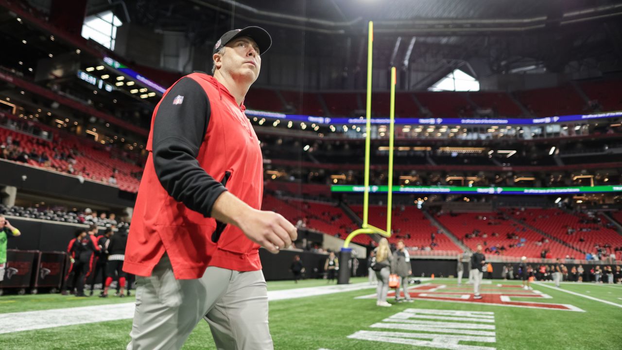 Falcons and Panthers clash in NFL season opener at Mercedes-Benz Stadium -  Axios Atlanta