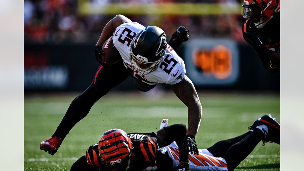 Falcons offense vs. Bengals defense: Pound the rock and control