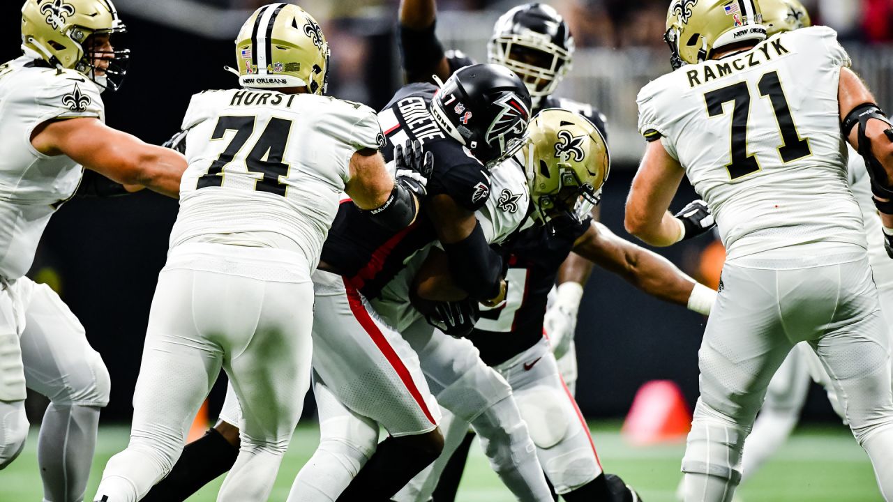 New Orleans Saints vs. Atlanta Falcons . NFL Game. American Football League  match. Silhouette of professional player celebrate touch down. Screen in b  Stock Photo - Alamy