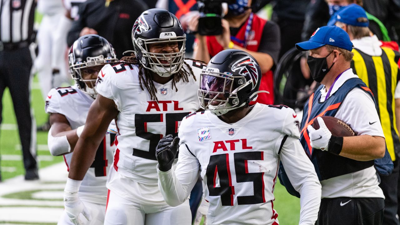 Falcons look sharp in all phases during rout of Vikings