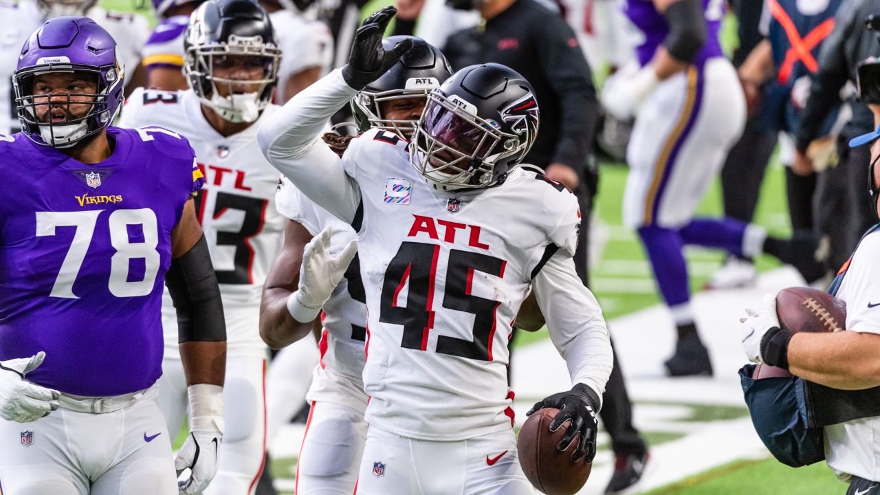 3,051 Minnesota Vikings V Atlanta Falcons Photos & High Res