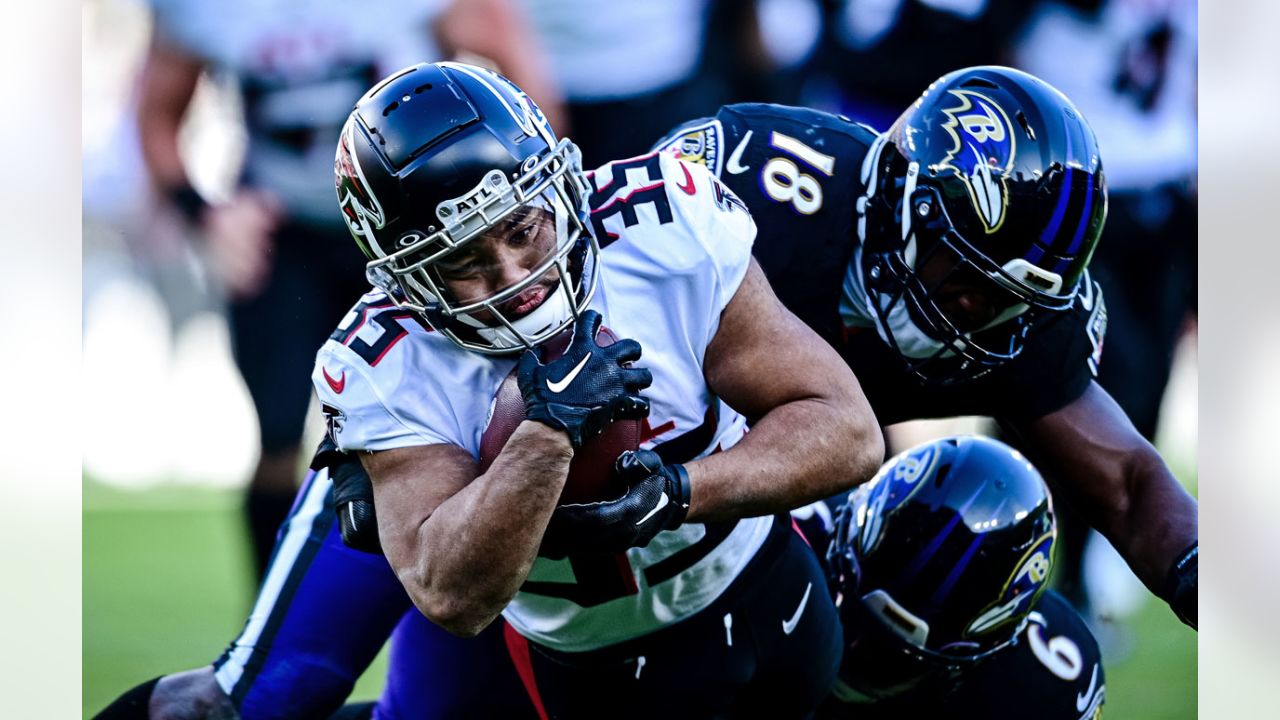 Game Photos  Week 16 Falcons at Ravens