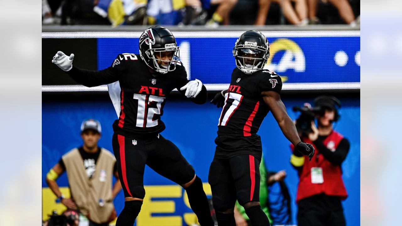 Falcons vs. Rams: Best photos from Sunday's NFC showdown in L.A.