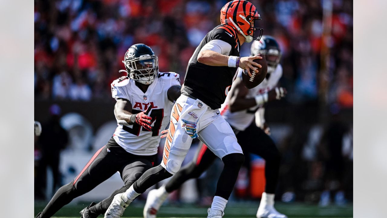 Cincinnati Bengals wide receiver Malachi Carter (88) warms up before an NFL  preseason football game against the Atlanta Falcons, Friday, Aug. 18, 2023,  in Atlanta. The Cincinnati Bengals and the Atlanta Falcons