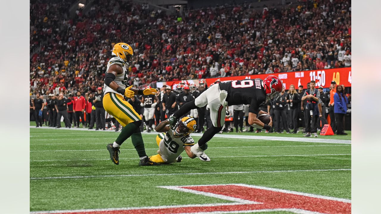 HALFTIME: Packers ahead of Falcons 10-9