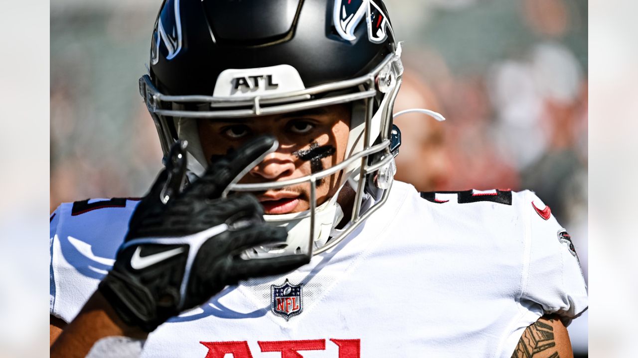 Photos: Bengals Warm Up for Atlanta