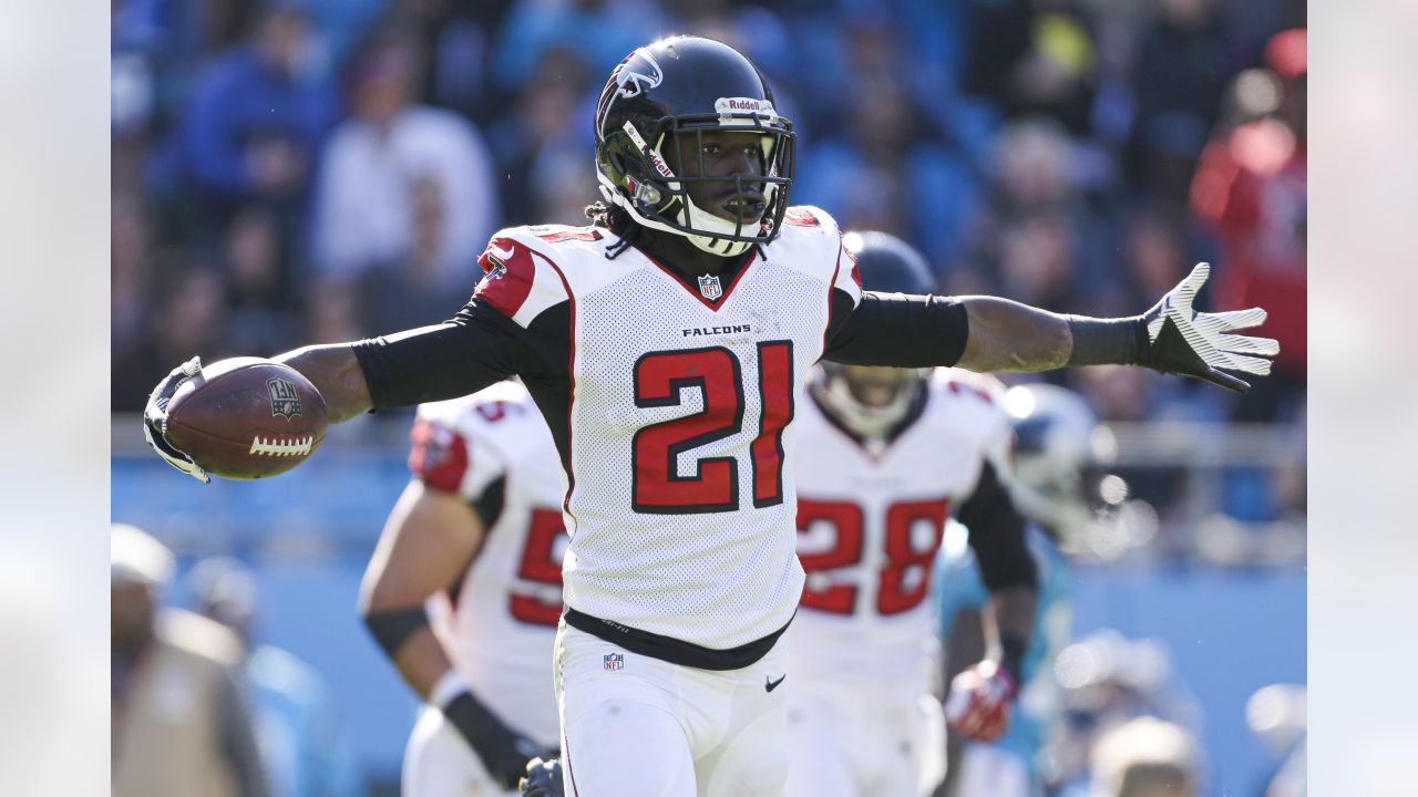 Falcons stay at No. 10 pick in 2022 NFL Draft after loss to the Bills - The  Falcoholic