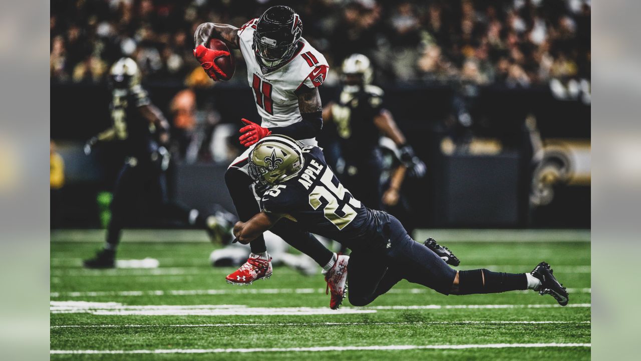 Saints carve up Falcons, 31-17, on Thanksgiving Night