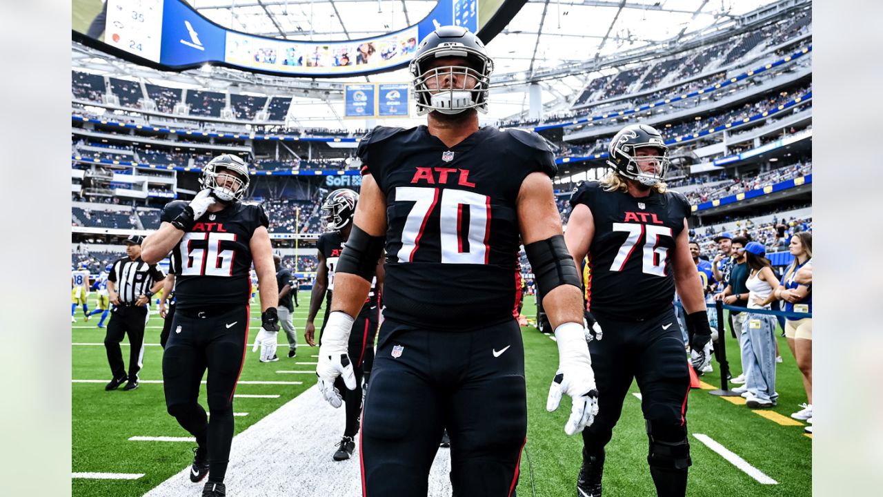 X 上的Atlanta Falcons：「The calm before the storm. A look inside the Falcons'  War Room. #atldraft  / X