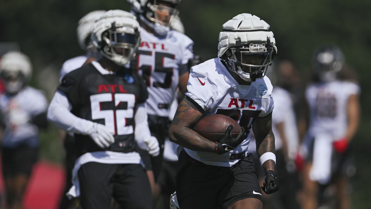 Shanna Lockwood - Atlanta Falcons running back Tyler Allgeier #25 during  practice in Atlanta, Georgia…