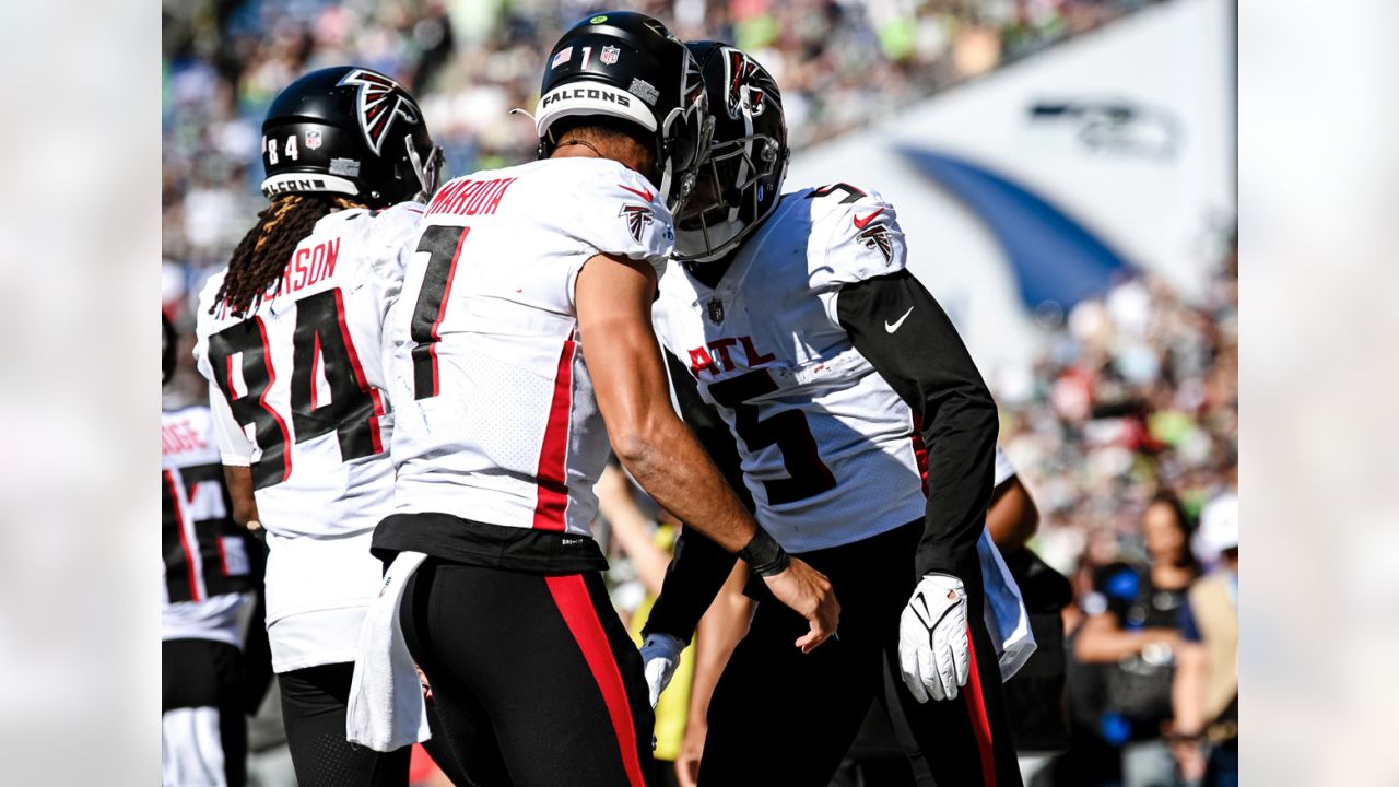 Atlanta Falcons defensive tackle Timmy Horne (93) and wide receiver Drake  London (5) walk off the field after an NFL football game against the  Cleveland Browns, Sunday, Oct. 2, 2022, in Atlanta.