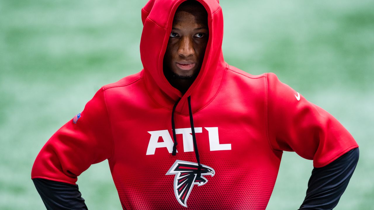 Despite Dallas Cowboys hoodie, Julio Jones was never playing for them