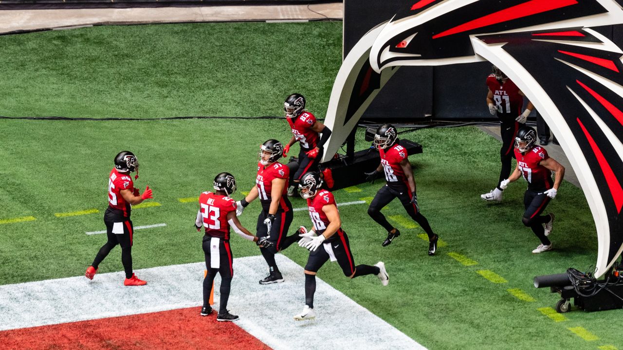 Poll: What do you think of the Falcons' gradient jerseys?