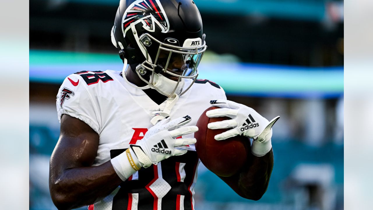 Atlanta Falcons wide receiver Frank Darby (88) lines up during the