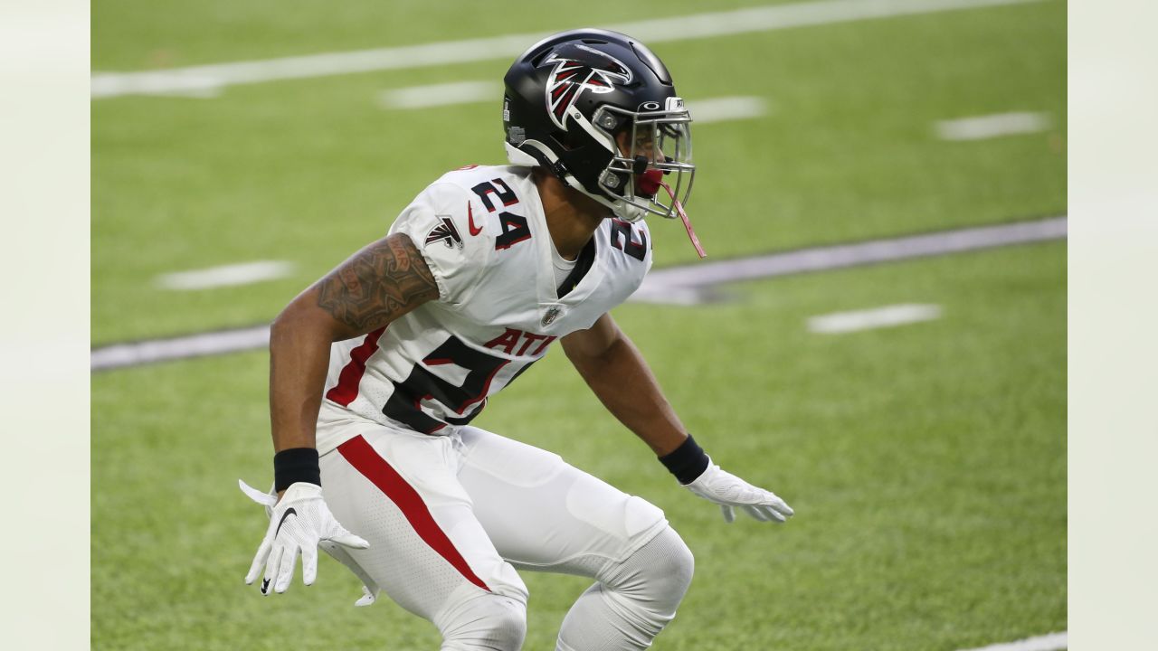 Atlanta Falcons Keith Brooking and Chris Draft in action vs Green