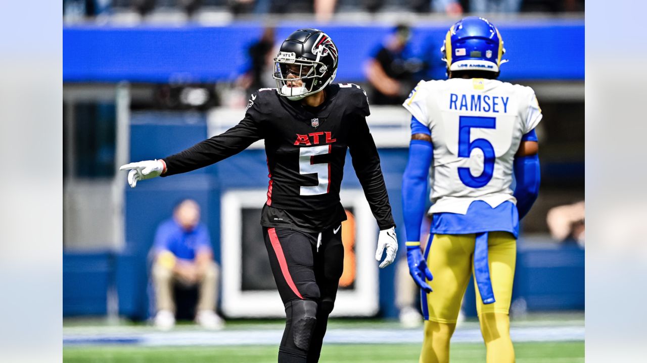 Atlanta Falcons defensive tackle Timmy Horne (93) and wide receiver Drake  London (5) walk off the field after an NFL football game against the  Cleveland Browns, Sunday, Oct. 2, 2022, in Atlanta.