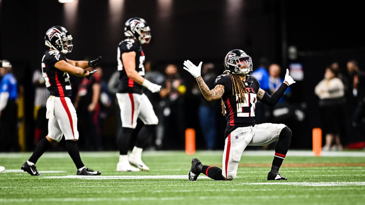 WATCH: Panthers score late Hail Mary vs. Falcons, lose in overtime – NBC  Sports Chicago