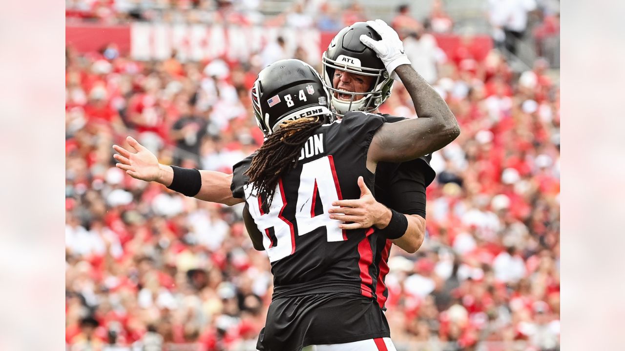 Cordarrelle Patterson: Falcons RB scores TD vs. Buccaneers