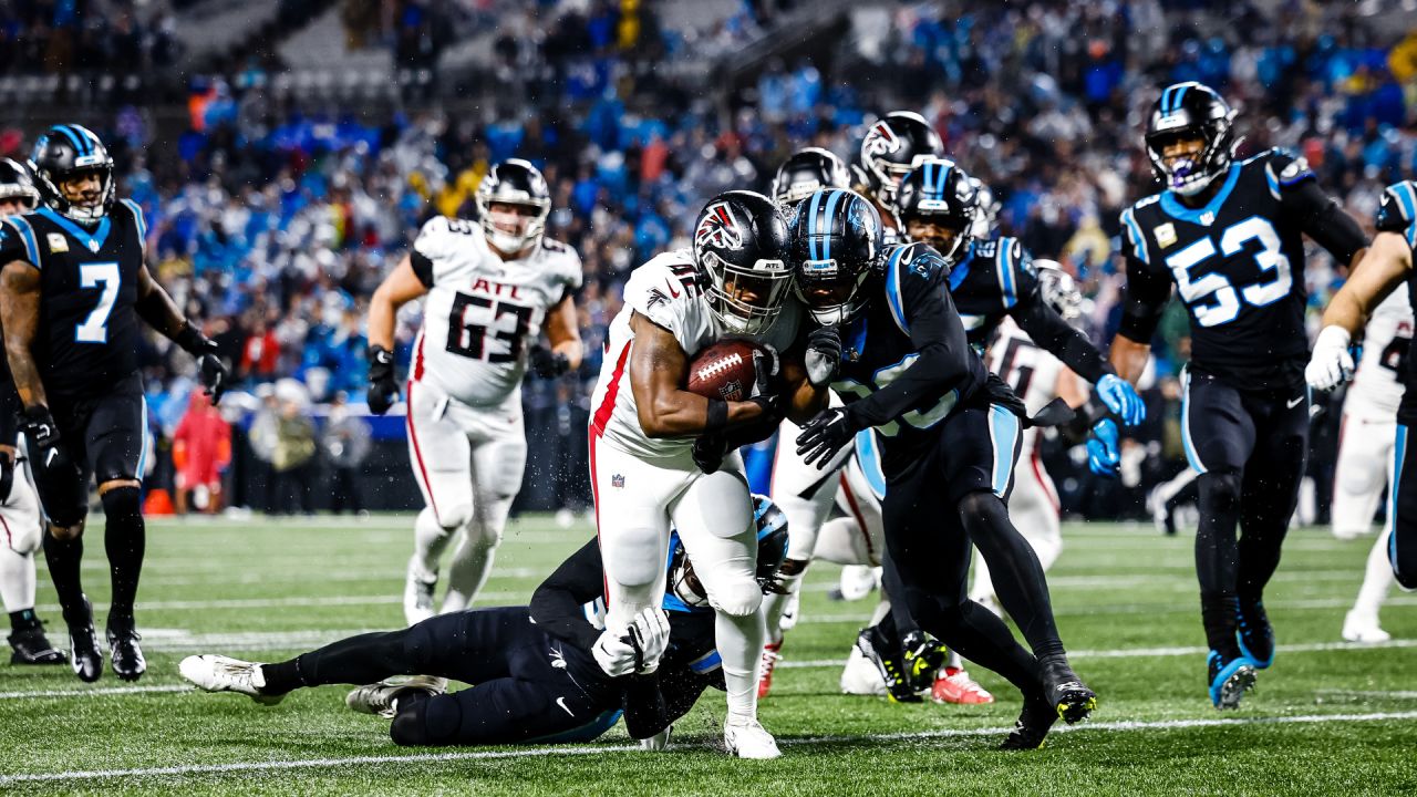 Carolina Panthers vs. Atlanta Falcons Live Blog: Atlanta Wins 24-10 in  Bijan Robinson Debut - Sports Illustrated Atlanta Falcons News, Analysis  and More