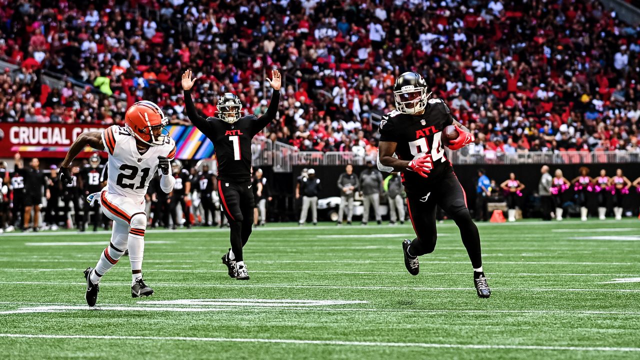 Falcons running game provides surge in win against the Browns