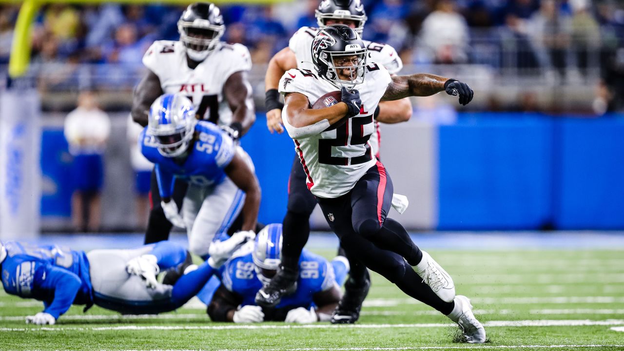 Ridder leads Falcons to late victory over Lions 27-23 - The San Diego  Union-Tribune