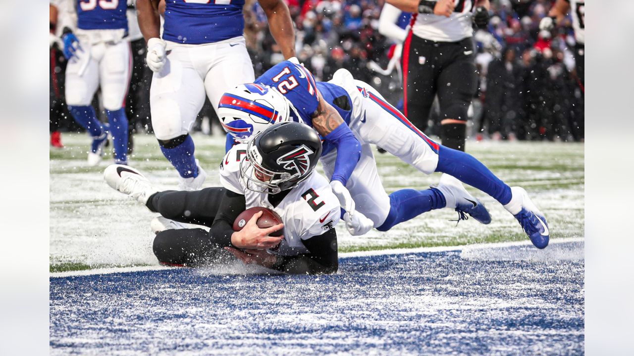 Game Photos  Week 17 Falcons at Bills