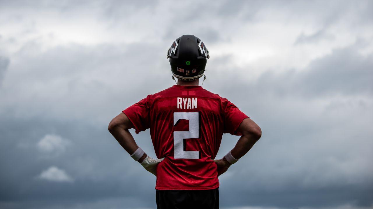 Atlanta Falcons tight end John Raine (89) walks off the field