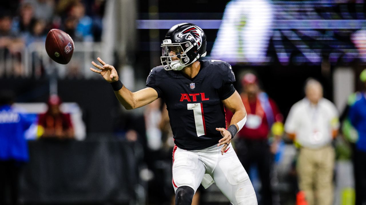 Marcus Mariota, Atlanta Falcons rally to win overtime thriller vs. the  Carolina Panthers 